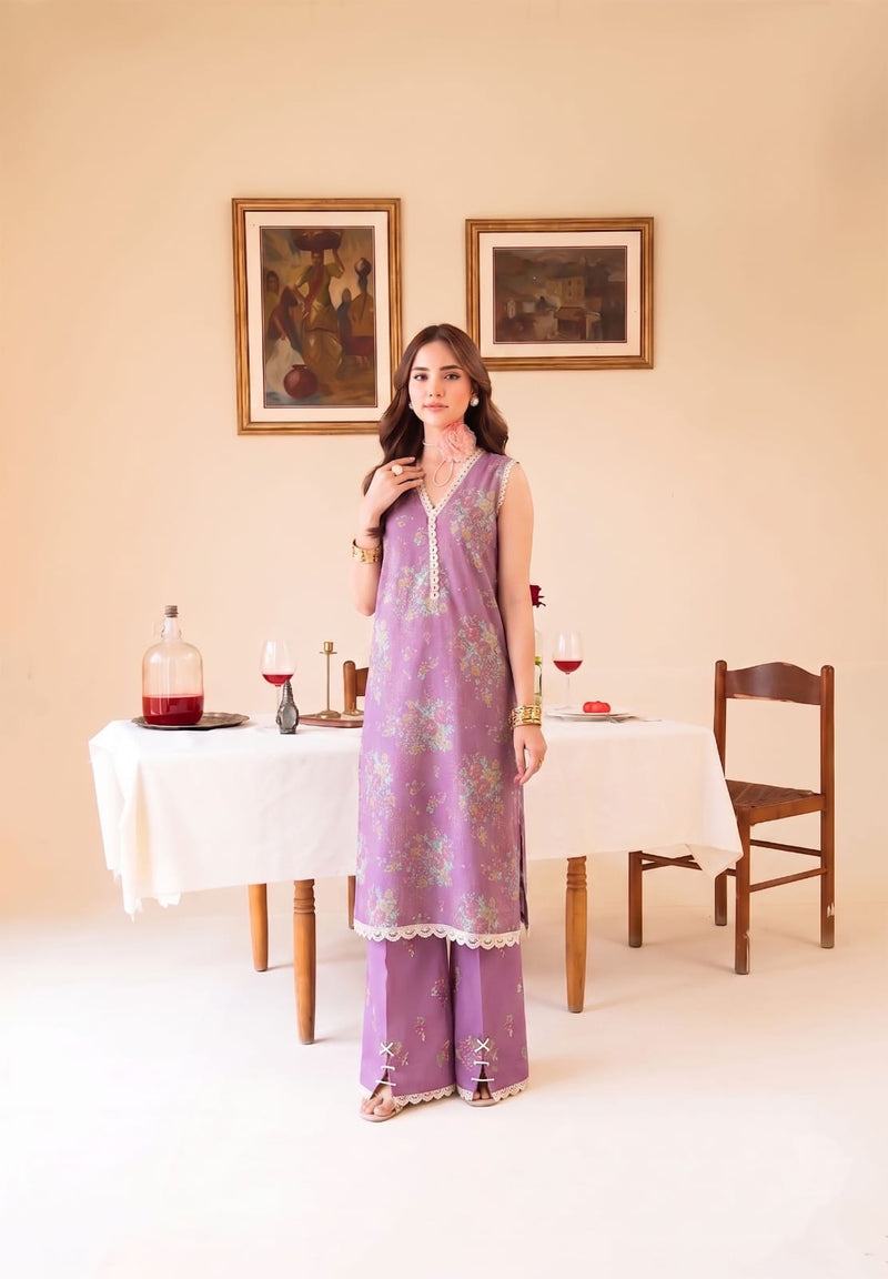 Digital Printed Lawn 2-Piece Unstitched Suit | Binteazam